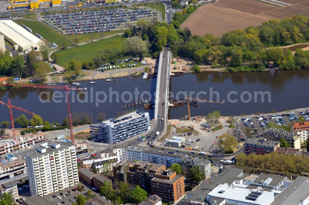 Aerial photograph Offenbach am Main - Main bridge on the northern ring in Offenbach am Main in Hesse