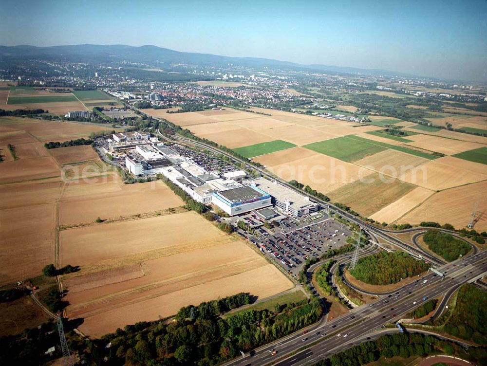 Aerial photograph Sulzbach / Hessen - Sulzbach / Hessen Main-Taunus-Zentrum der ECE Projektmanagement GmbH in 65843 Sulzbach/ Taunus am Eschborner Dreieck nördlich von Frankfurt/ M. 20.09.03