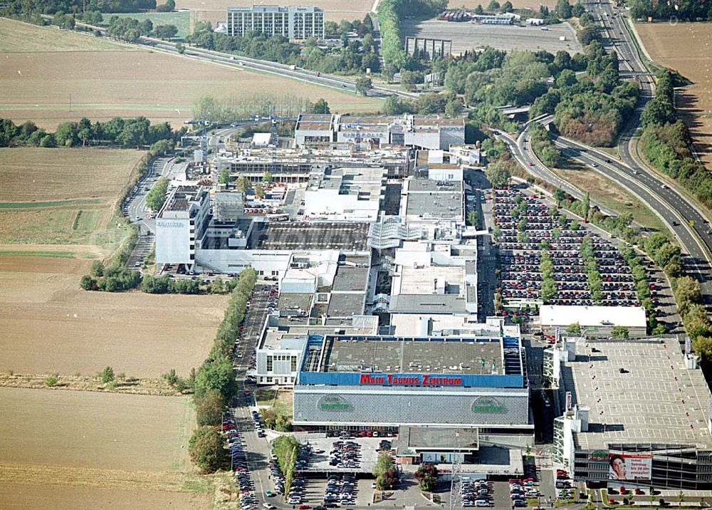 Aerial photograph Sulzbach / Hessen - Sulzbach / Hessen Main-Taunus-Zentrum der ECE Projektmanagement GmbH in 65843 Sulzbach/ Taunus am Eschborner Dreieck nördlich von Frankfurt/ M. 20.09.03