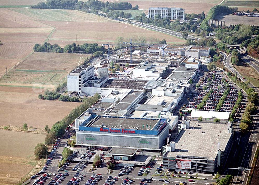 Aerial image Sulzbach / Hessen - Sulzbach / Hessen Main-Taunus-Zentrum der ECE Projektmanagement GmbH in 65843 Sulzbach/ Taunus am Eschborner Dreieck nördlich von Frankfurt/ M. 20.09.03