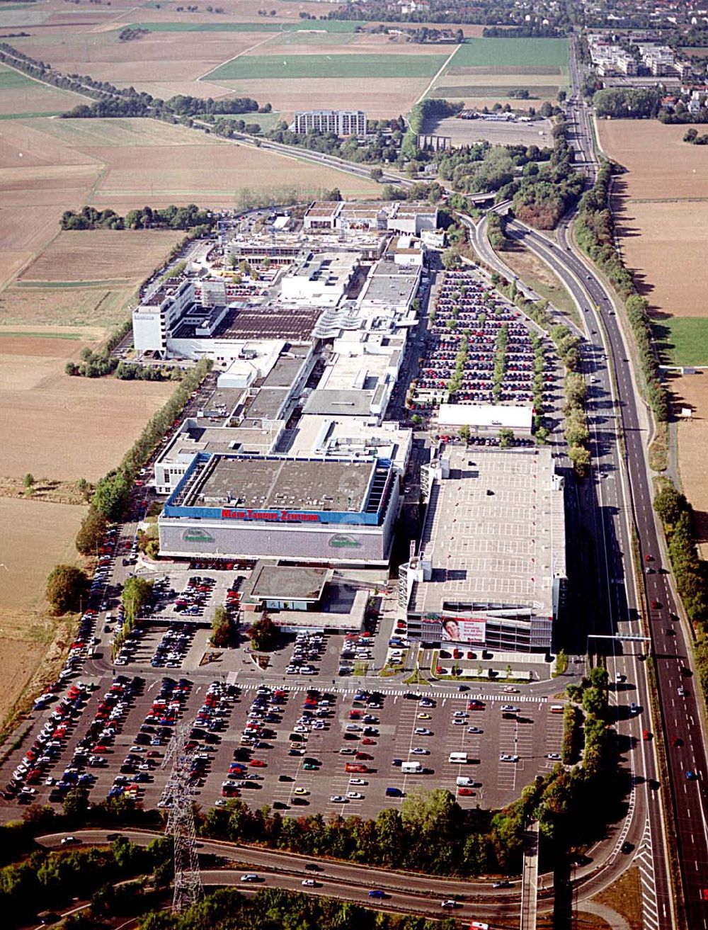 Aerial photograph Sulzbach / Hessen - Sulzbach / Hessen Main-Taunus-Zentrum der ECE Projektmanagement GmbH in 65843 Sulzbach/ Taunus am Eschborner Dreieck nördlich von Frankfurt/ M. 20.09.03