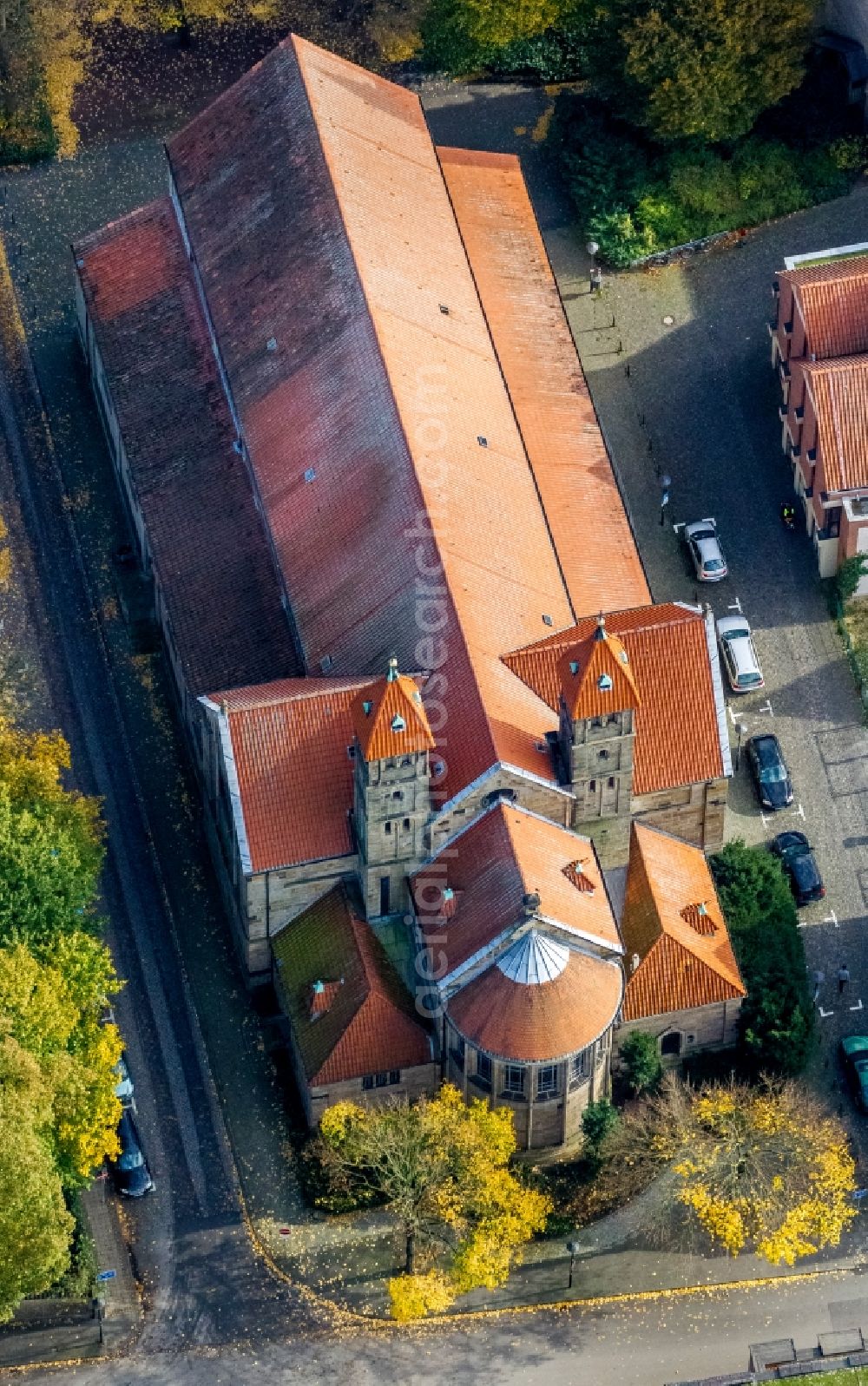 Warendorf from above - View of thr curch Marienkirche in Warendorf in the state North Rhine-Westphalia. The curch is located at the square Marienkirchplatz in the center of Warendorf