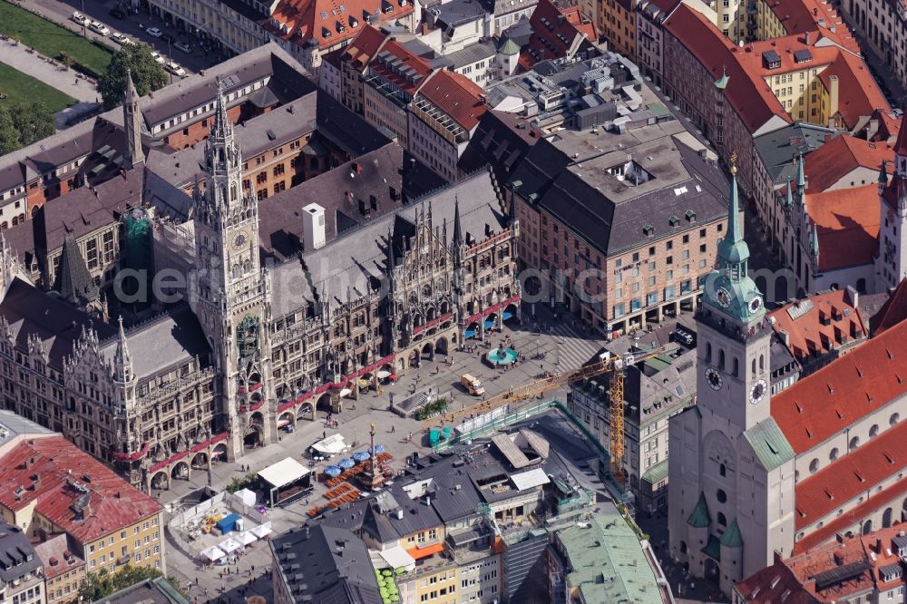 München from above - Ensemble around Marienplatz in the inner city center in Munich in the state Bavaria. In the picture the monument-protected ensemble: New Town Hall between Marienplatz and Marienhof in the pedestrian zone, church Saint Peter