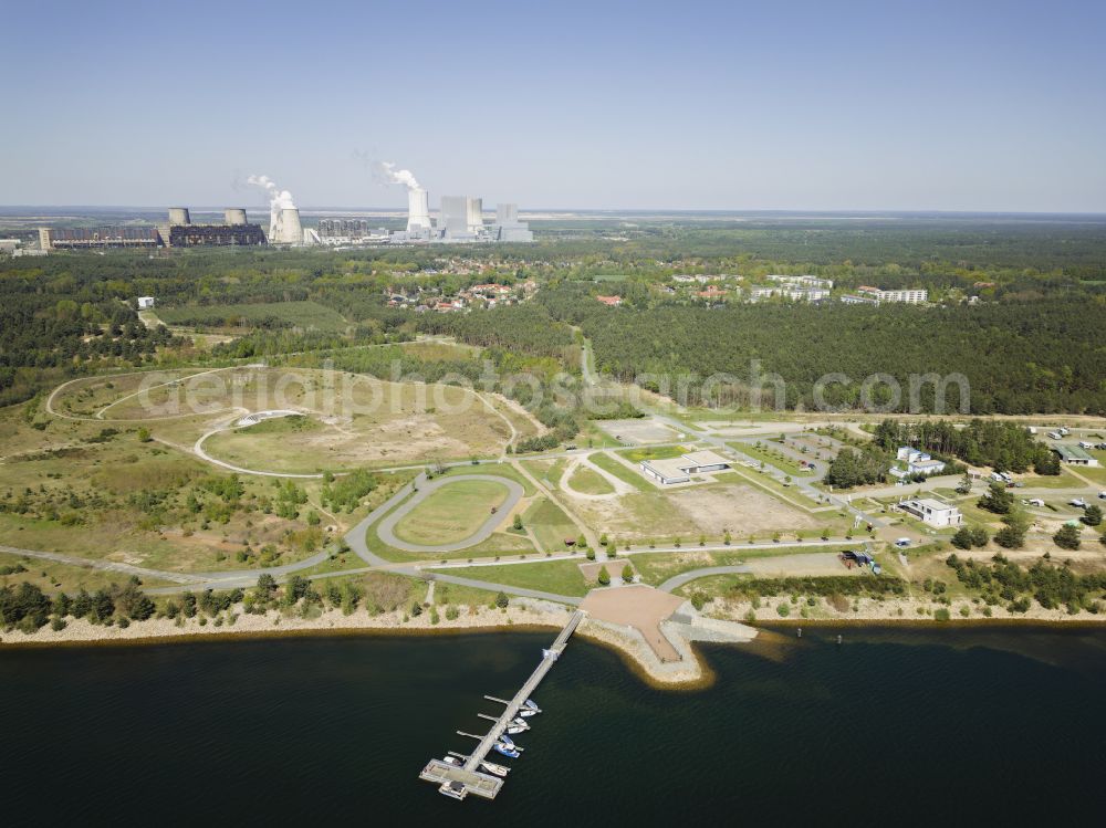 Boxberg from the bird's eye view: Marina Klitten - harbor area on the shore of the Baerwalder See on the street Marina Klitten in Boxberg Lausitz in the state of Saxony, Germany