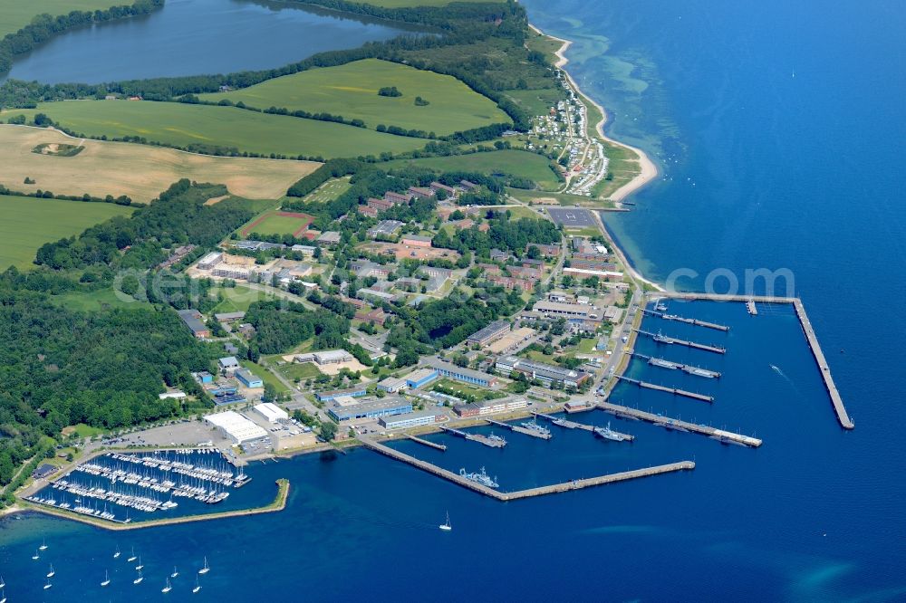 Aerial photograph Eckernförde - Naval base of the german navy with ships anchoring in the haven in Eckernfoerde in the state Schleswig-Holstein