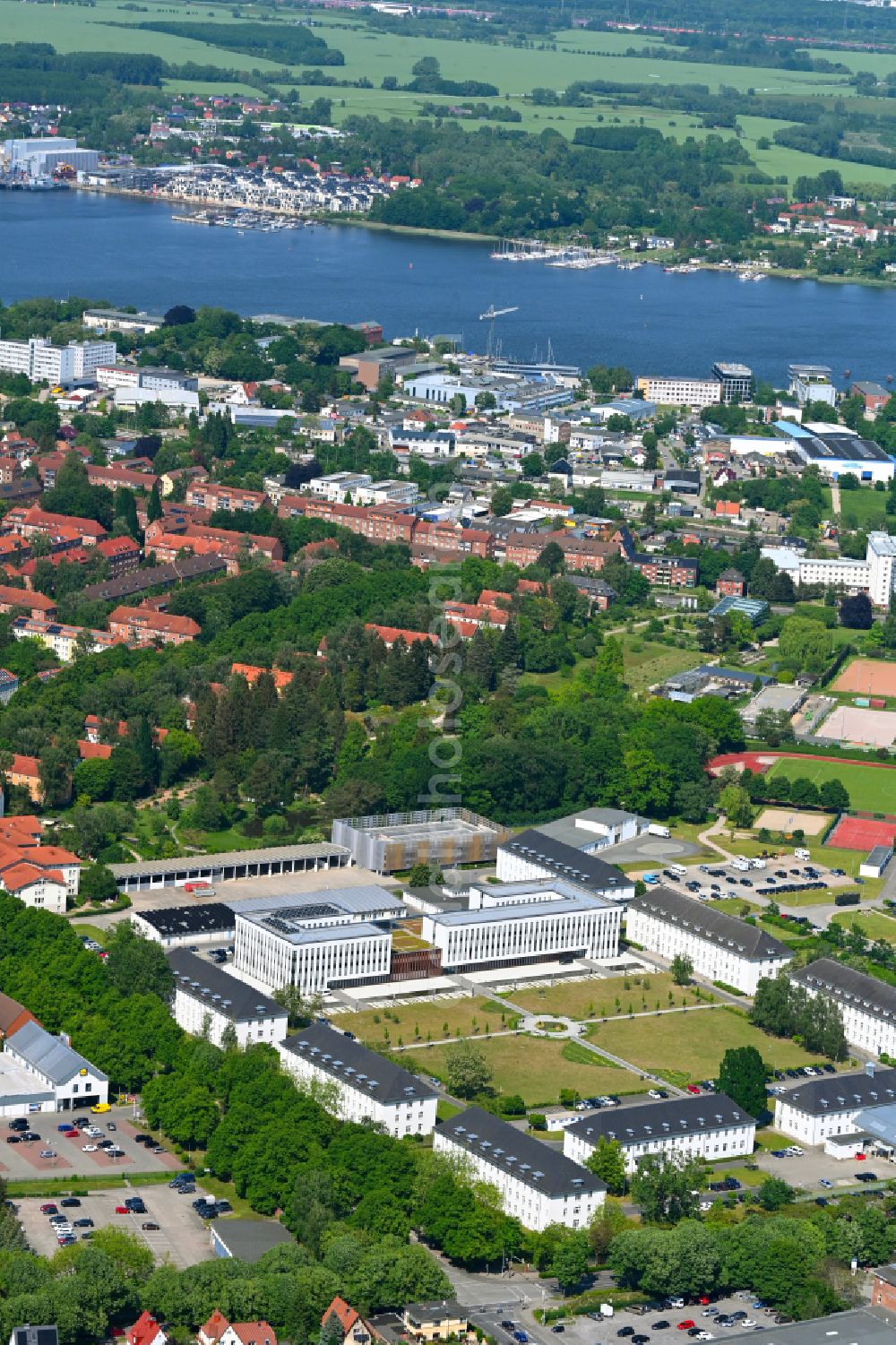 Aerial photograph Rostock - New building of the Maritime Operation Center of the German Navy on Kopernikusstrasse in Rostock in the federal state of Mecklenburg-Vorpommern, Germany