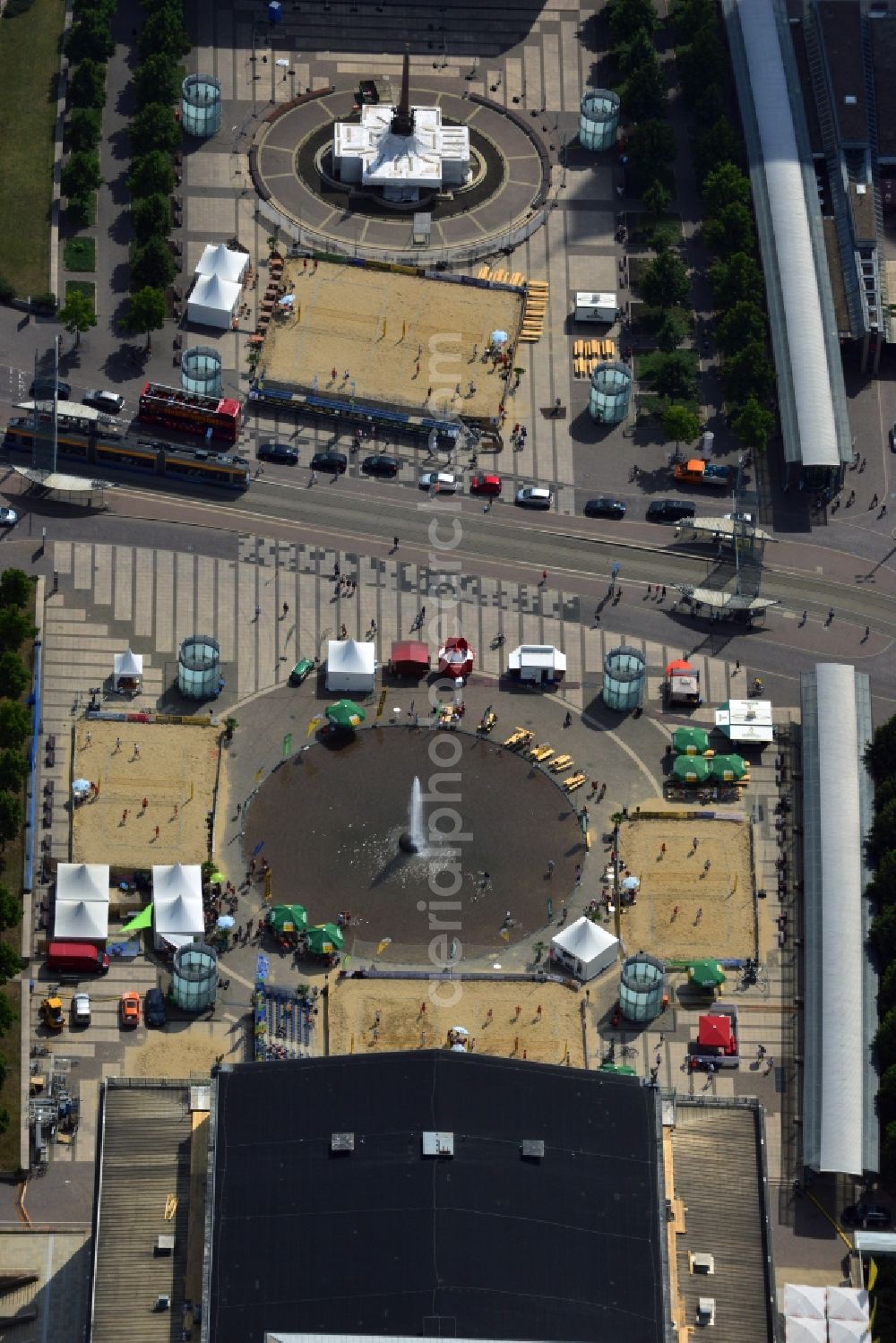 Leipzig from the bird's eye view: View of market in front of the concert building Gewandhaus Leipzig in Saxony