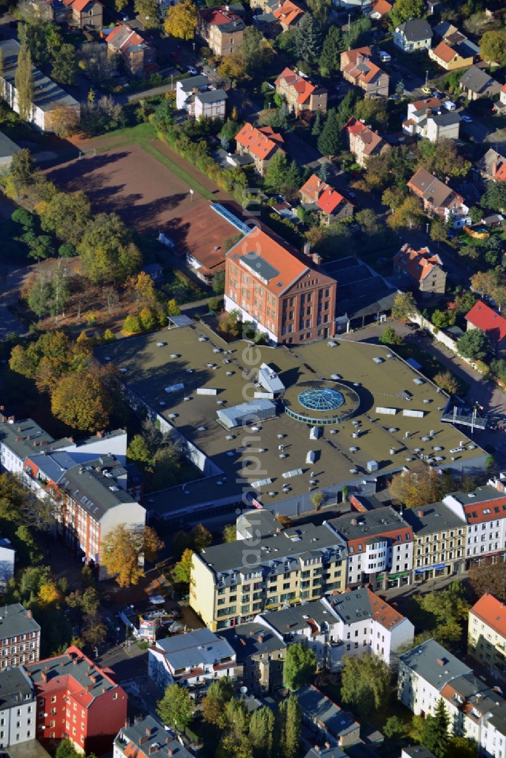 Berlin OT Adlershof from above - View of the Marktpassagen Adlershof in Berlin