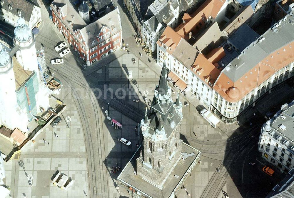 Halle / Saale from the bird's eye view: Marktplatz im Stadtzentrum von Halle an der Saale in SA.