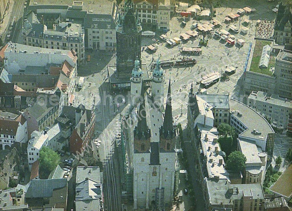 Aerial photograph Halle / Saale - Marktplatz im Stadtzentrum von Halle an der Saale in SA.