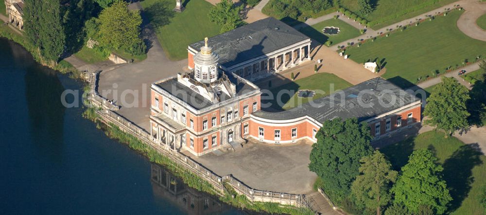 Potsdam from above - Blick auf das Marmorpalais im Potsdamer Neuen Garten am Ufer des Heiligen Sees. Erbaut von Carl von Gontard und Carl Gotthard Langhans im Auftrag Friedrich Wilhelm II., diente es ihm als Sommerresidenz. View of the Marble Palace in Potsdam Neuer Garten on the banks of the lake Heiliger See. Built by Carl von Gontard and Carl Gotthard Langhans under Frederick William II, it served as his summer residence.