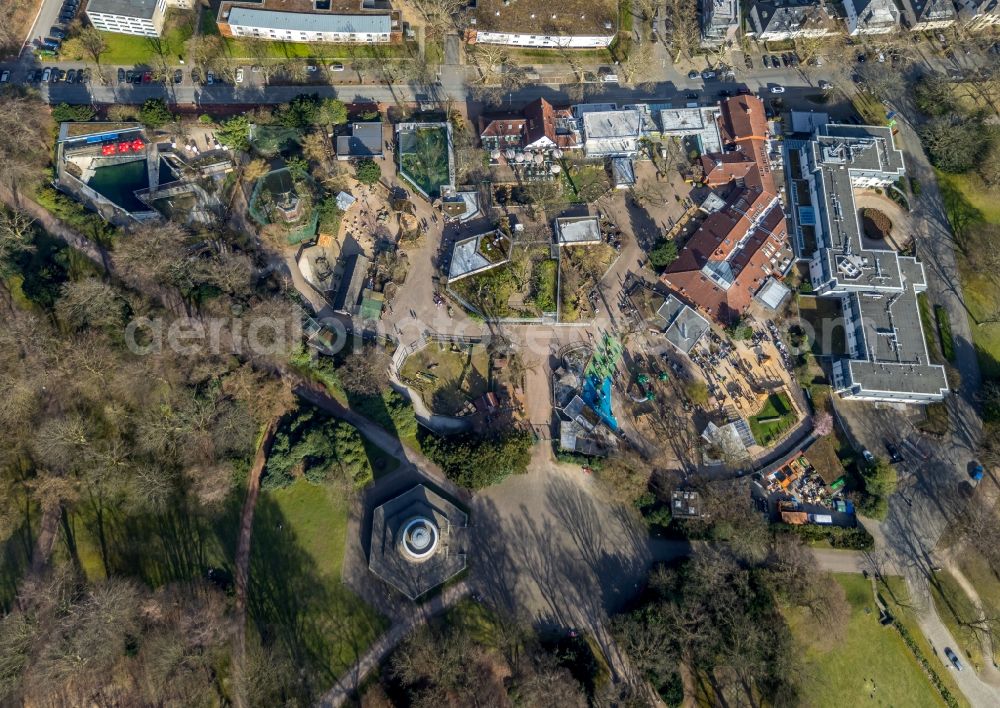 Bochum from above - Marriott Courtyard Hotel in the city park and the zoo Bochum in the state North Rhine-Westphalia