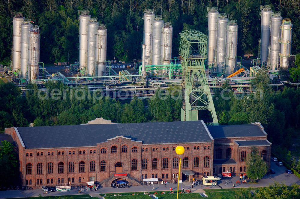 Gladbeck from above - Die Maschinenhalle Zeche Zweckel an der Frentroper Straße in Gladbeck in Nordrhein-Westfalen. Das Gebäude wurde 1909 errichter und steht seit 1988 unter Denkmalschutz. Ein Projekt der Stiftung Industriedenkmalpflege und Geschichtskultur. The machine hall coal mine Zweckel at the street Frentroper Strasse in Gladbeck in North Rhine-Westphalia. The hall was build in 1909. Since 1988 the machine hall is a listed building. A project of the Stiftung Industriedenkmalpflege und Geschichtskultur.