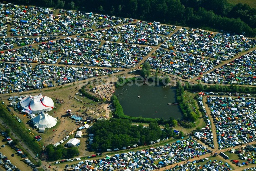 Aerial image Lärz - Crowd of visitors to the Fusion Festival at the airfield Laerz - Rechlin in Laerz in Mecklenburg-Vorpommern, Germany