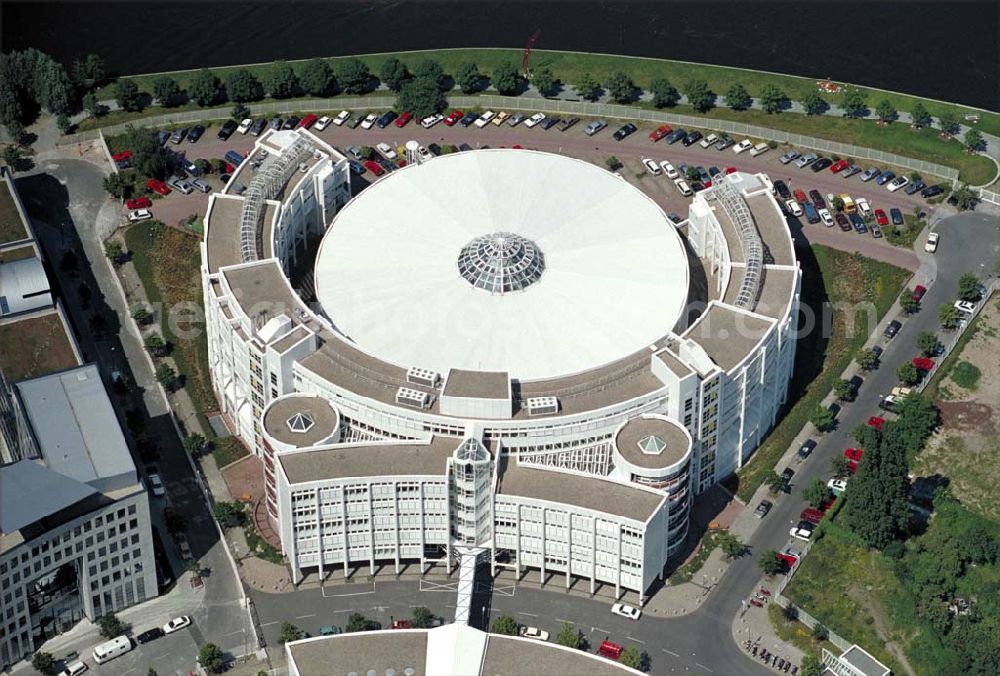 Aerial photograph Berlin-Moabit - Max Planck Institut der FU am Spreebogen.