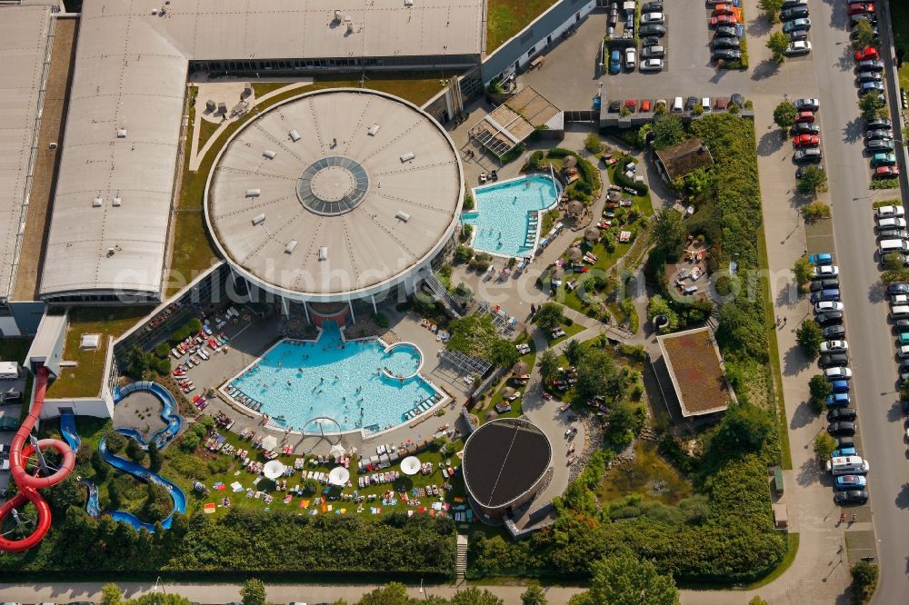 Hamm from the bird's eye view: View of the Maximare Erlebnistherme Bad Hamm in the state of North Rhine-Westphalia