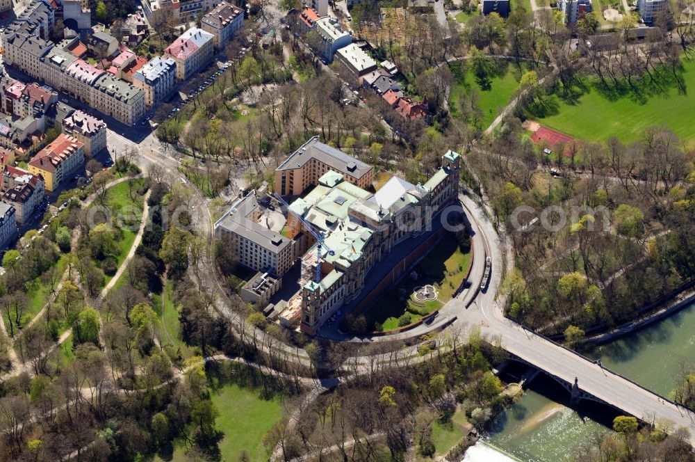 Aerial image München OT Haidhausen - View of the Maximilianeum in Munich in the state Bavaria