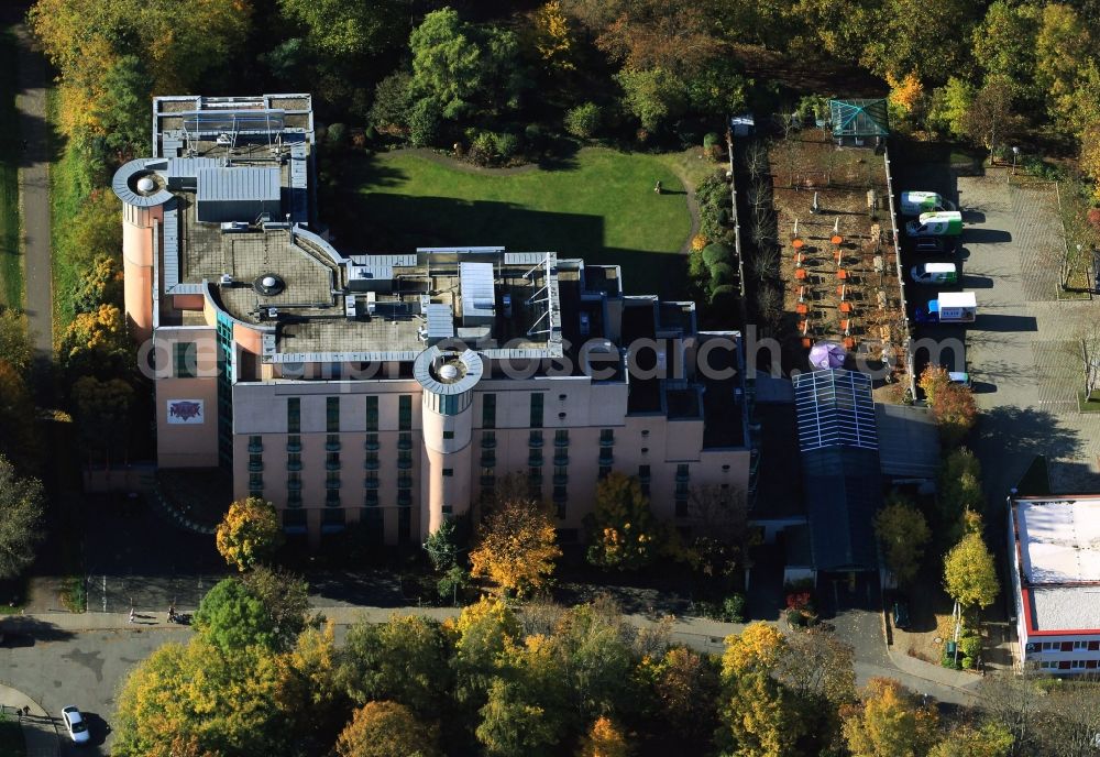 Jena from the bird's eye view: Maxx hotel by the side of the road Stauffenbergstraße in Jena in Thuringia