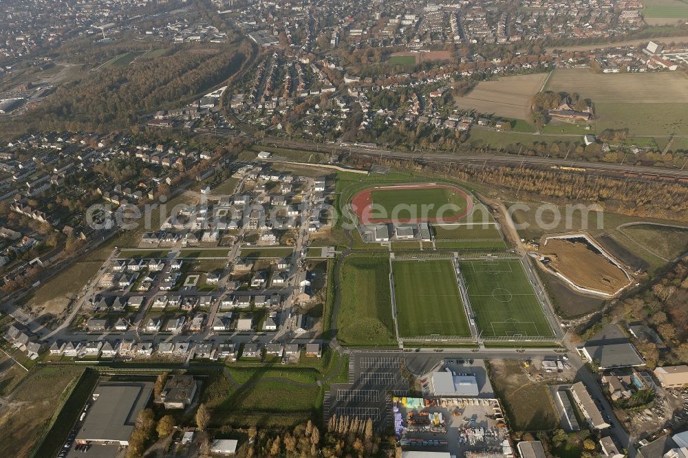 Aerial image Recklinghausen OT Hillerheide - View of the Maybacher Heide in the district of Hillerheide in Recklinghausen in the state of North Rhine-Westphalia