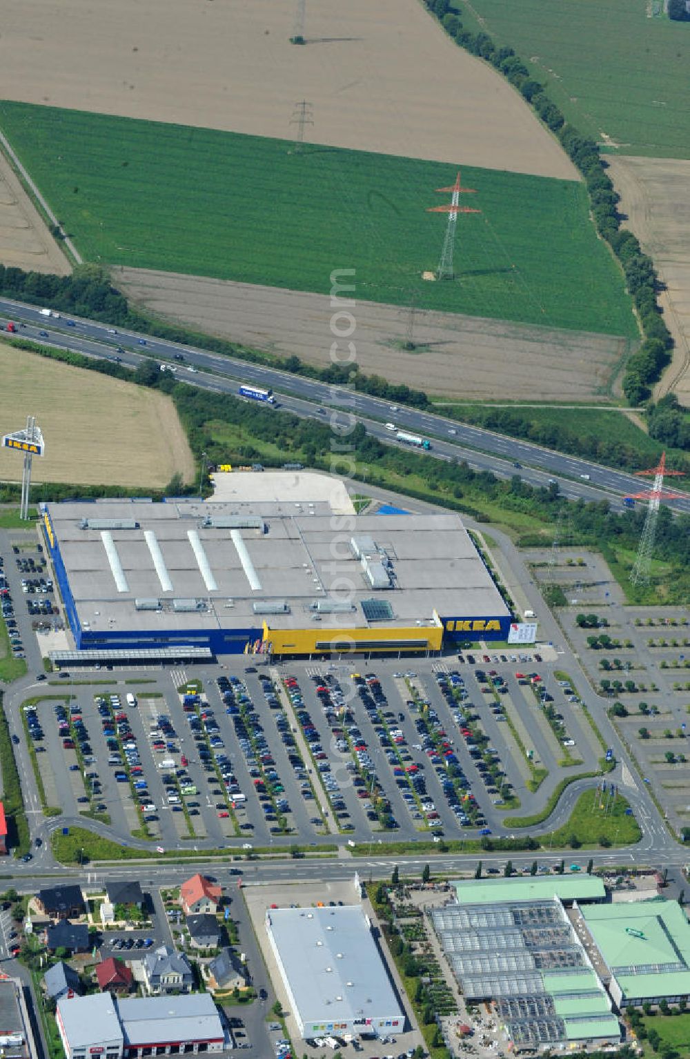 Aerial photograph Kamen - Blick auf das Möbelhaus IKEA Einrichtungshaus in Kamen. The Extension site at IKEA store in Kamen.