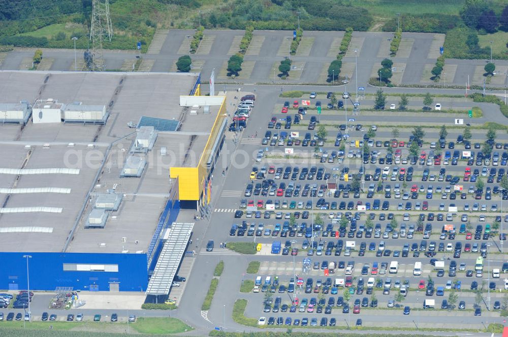 Kamen from the bird's eye view: Blick auf das Möbelhaus IKEA Einrichtungshaus in Kamen. The Extension site at IKEA store in Kamen.