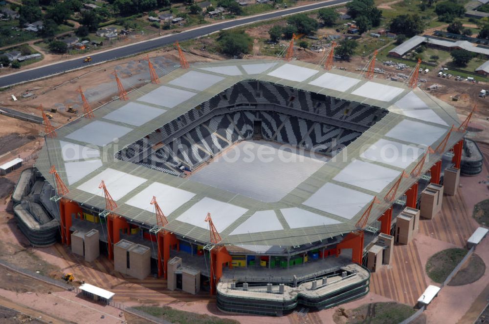 Nelspruit from above - Blick auf das Mbombela-Stadion in Nelspruit in der Provinz Mpumalanga in Südafrika, erbaut zur Fußball-Weltmeisterschaft. View of the Mbombela-Stadium in Nelspruit in South Africa for the FIFA World Cup 2010.