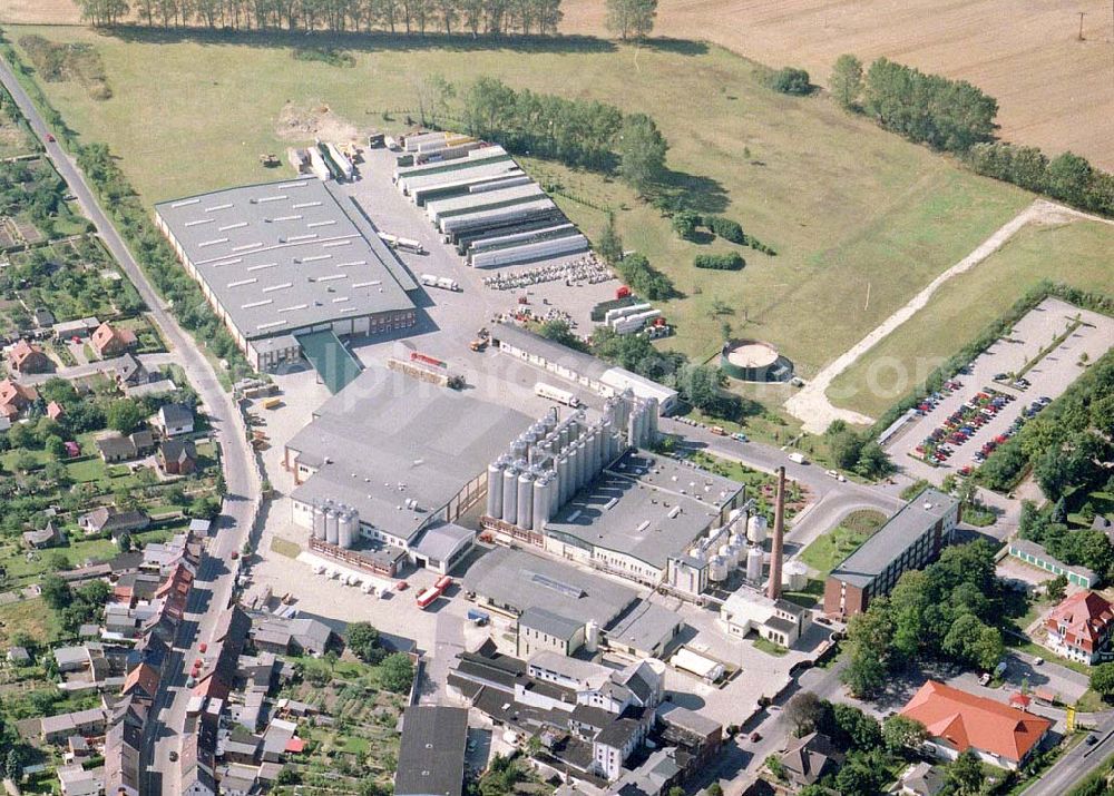 Aerial image Lübz / Mecklenburg - Vorpommern - Mecklenburgische Brauerei Lübz GmbH in der Parchimer Straße 31 in 19386 Lübz.