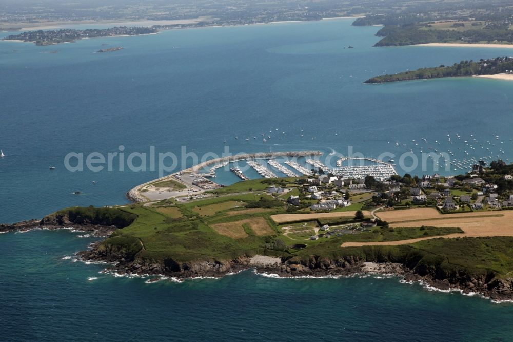 Saint-Cast-le-Guildo from the bird's eye view: Townscape on the seacoast at Saint-Cast-le-Guildo in Brittany, France