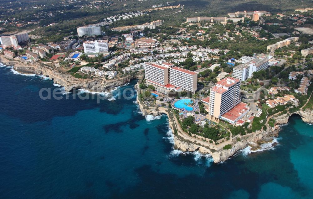 Aerial photograph Cales de Mallorca - Townscape on the seacoast of Cales de Mallorca in Balearic Islands, Spain