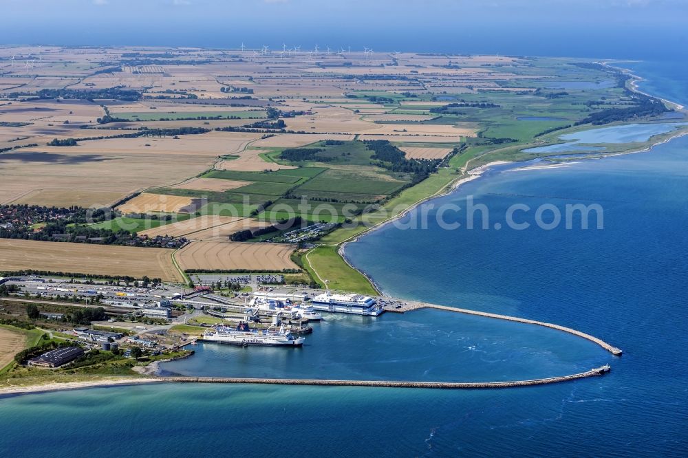 Fehmarn from the bird's eye view: Townscape on the seacoast of Nordsee- Insel Fehmarn near Puttgarden in the state Schleswig-Holstein