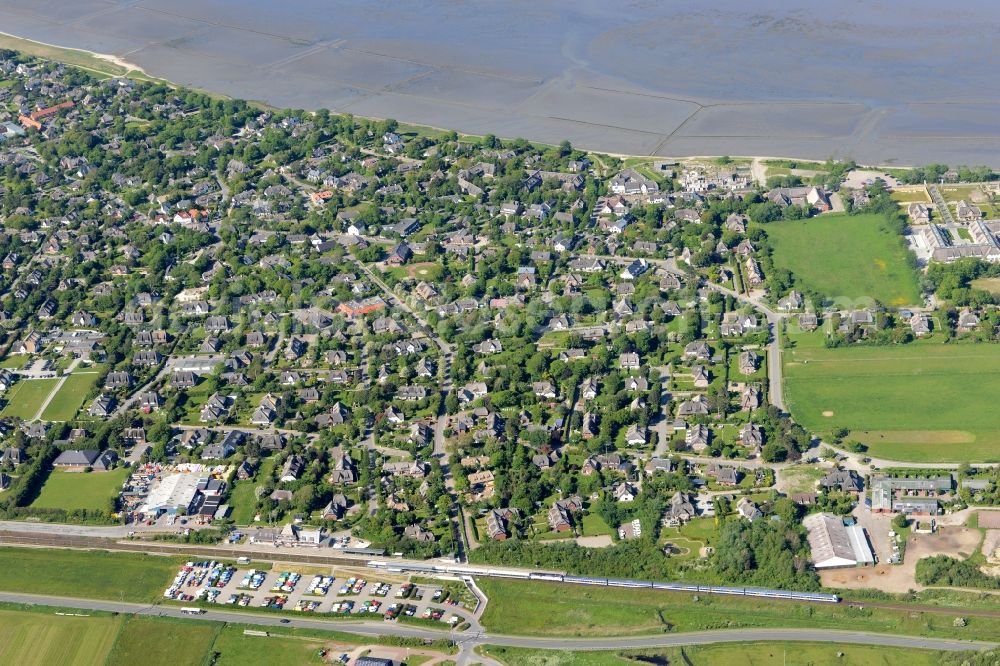 Aerial image Keitum - Townscape on the seacoast of North Sea in Keitum in the state Schleswig-Holstein