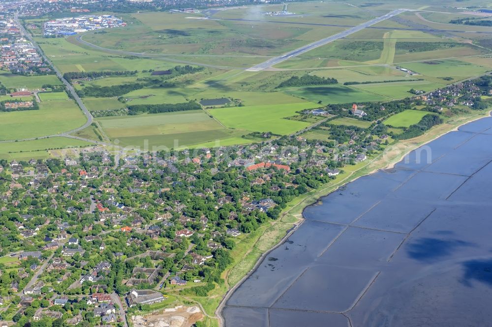 Sylt-Ost from above - Townscape on the seacoast of North Sea in Keitum in the state Schleswig-Holstein