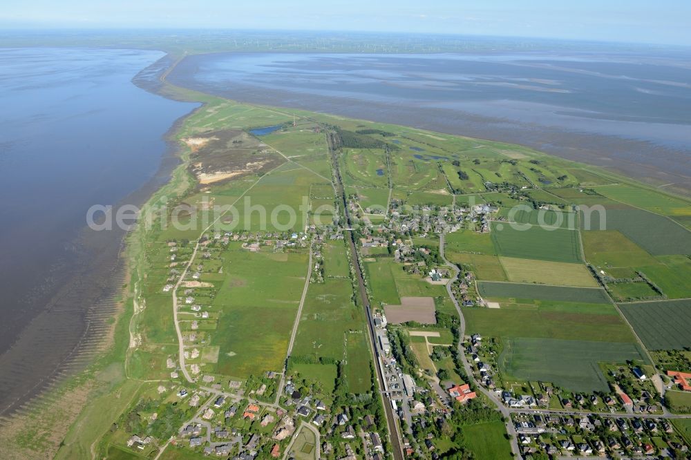 Aerial image Morsum - Townscape on the seacoast of North Sea in Morsum in the state Schleswig-Holstein