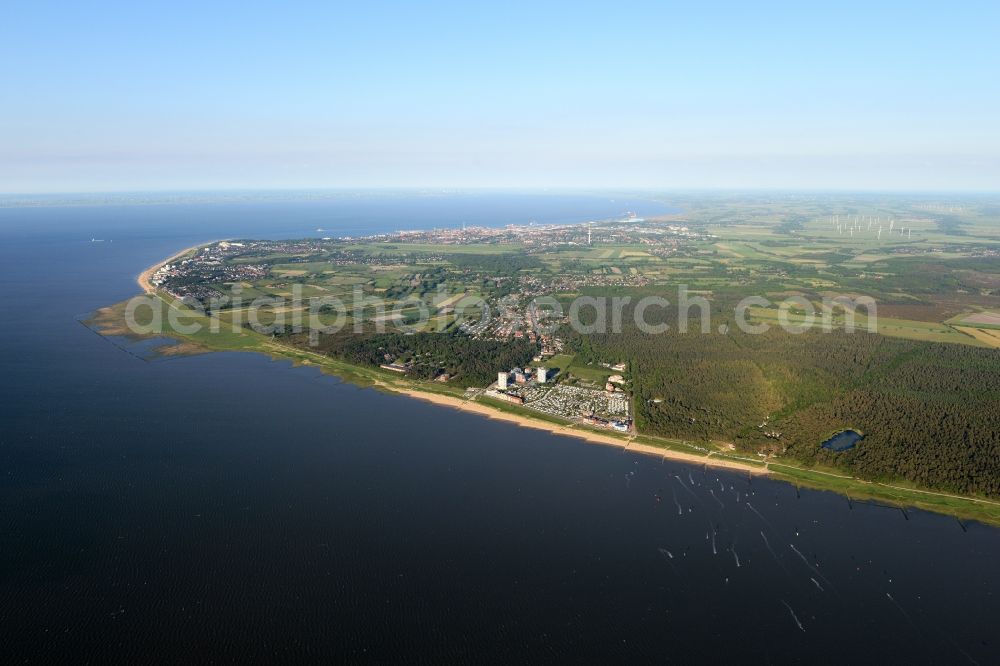 Sahlenburg from above - Townscape on the seacoast of North Sea in Sahlenburg in the state Lower Saxony