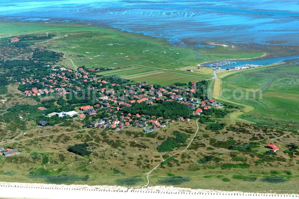 Aerial image Spiekeroog - Townscape on the seacoast of North Sea in Spiekeroog in the state Lower Saxony