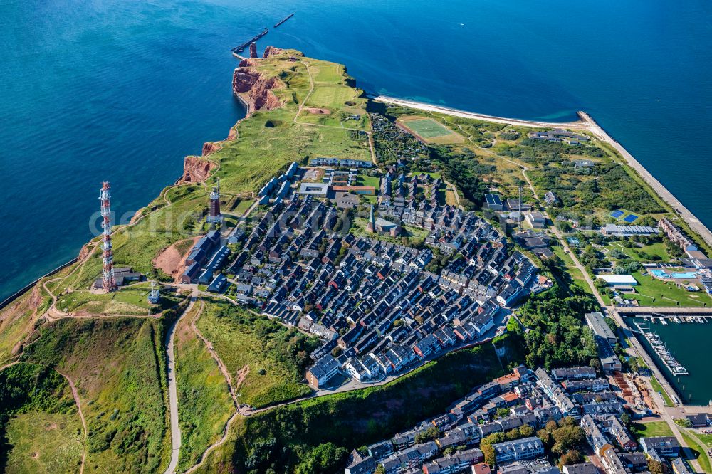 Helgoland from the bird's eye view: Townscape on the seacoast Oberland in Helgoland in the state Schleswig-Holstein, Germany