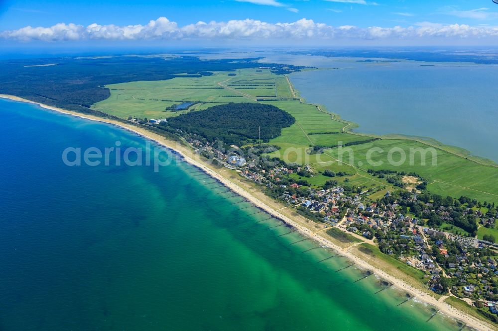 Aerial image Ahrenshoop - Townscape on the seacoast of of Baltic Sea in Ahrenshoop in the state Mecklenburg - Western Pomerania, Germany