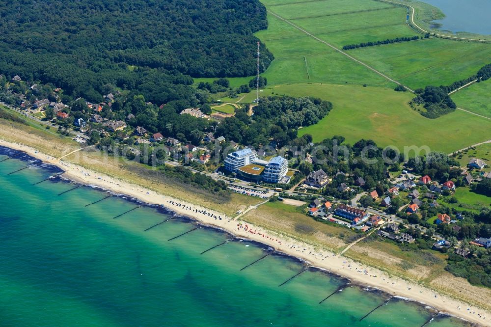 Aerial image Ahrenshoop - Townscape on the seacoast of of Baltic Sea in Ahrenshoop in the state Mecklenburg - Western Pomerania, Germany