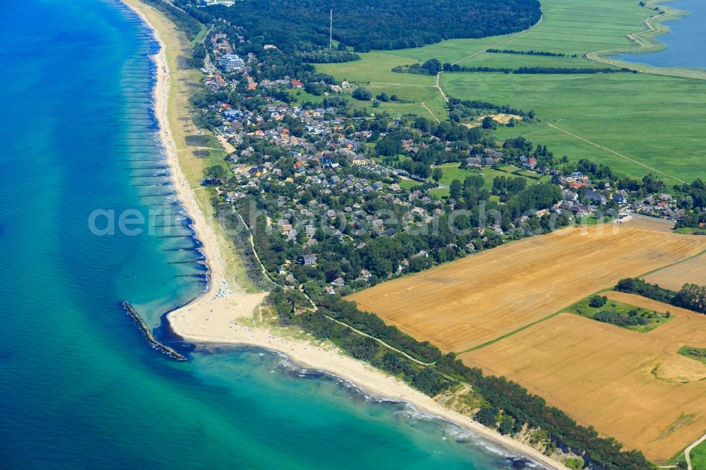 Aerial image Ahrenshoop - Townscape on the seacoast of of Baltic Sea in Ahrenshoop in the state Mecklenburg - Western Pomerania, Germany