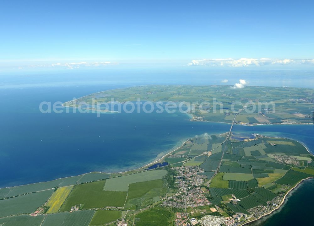 Großenbrode from the bird's eye view: Townscape on the seacoast of Baltic Sea in Grossenbrode in the state Schleswig-Holstein