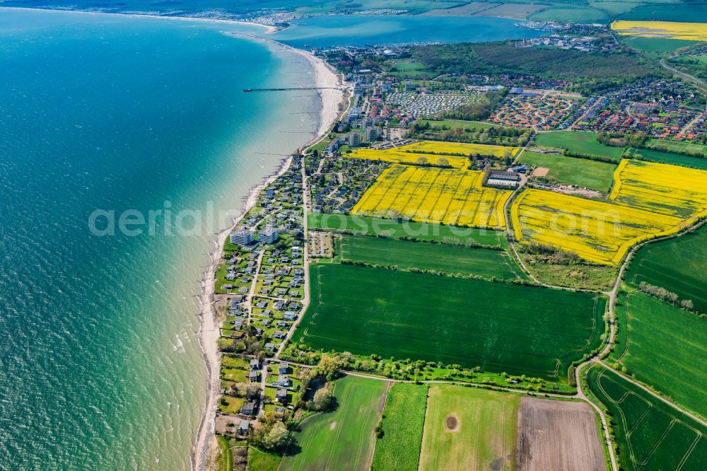 Großenbrode from the bird's eye view: Coast of the Baltic Sea on the Grossenbroder Binnensee in Grossenbrode in the state Schleswig-Holstein, Germany