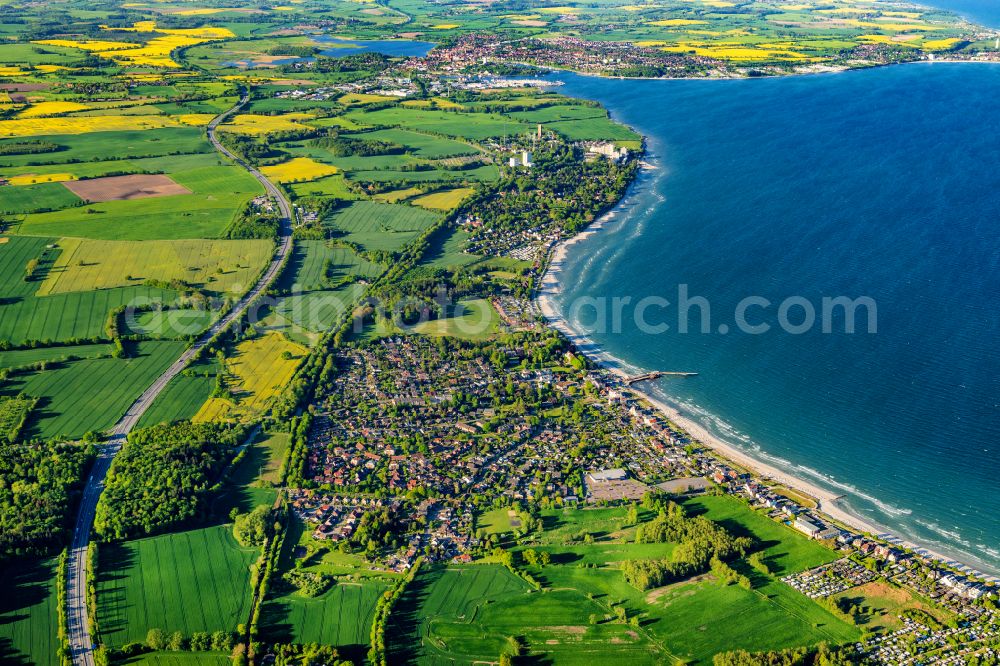 Aerial image Scharbeutz - Townscape on the seacoast of Baltic Sea in Haffkrug in the state Schleswig-Holstein