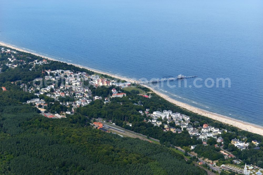 Heringsdorf from the bird's eye view: Townscape of Heringsdorf on the island usedom on the seacoast of the Baltic Sea in the state Mecklenburg - Western Pomerania