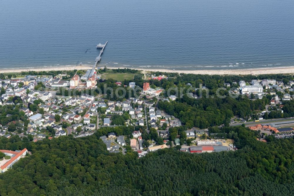 Aerial photograph Heringsdorf - Townscape of Heringsdorf on the island usedom on the seacoast of the Baltic Sea in the state Mecklenburg - Western Pomerania