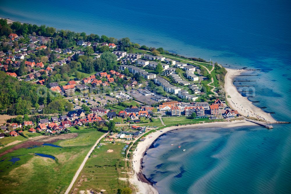 Aerial image Hohwacht - Townscape on the seacoast of Baltic Sea in Hohwacht in the state Schleswig-Holstein