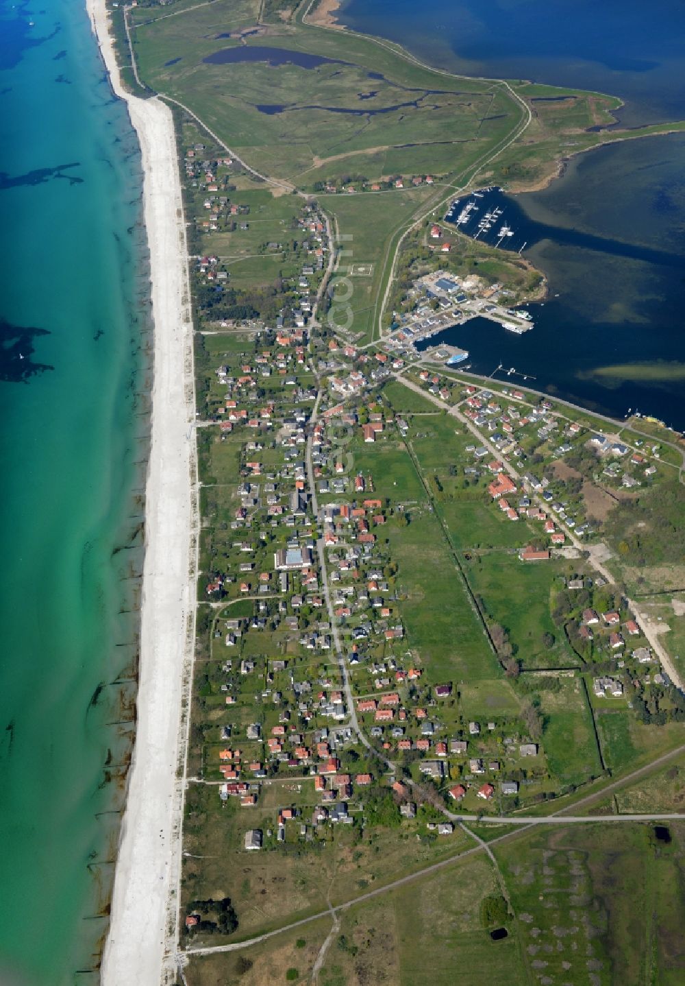 Aerial photograph Insel Hiddensee - Townscape of Vitte on the seacoast of the Baltic Sea on the island Hiddensee in the state Mecklenburg - Western Pomerania