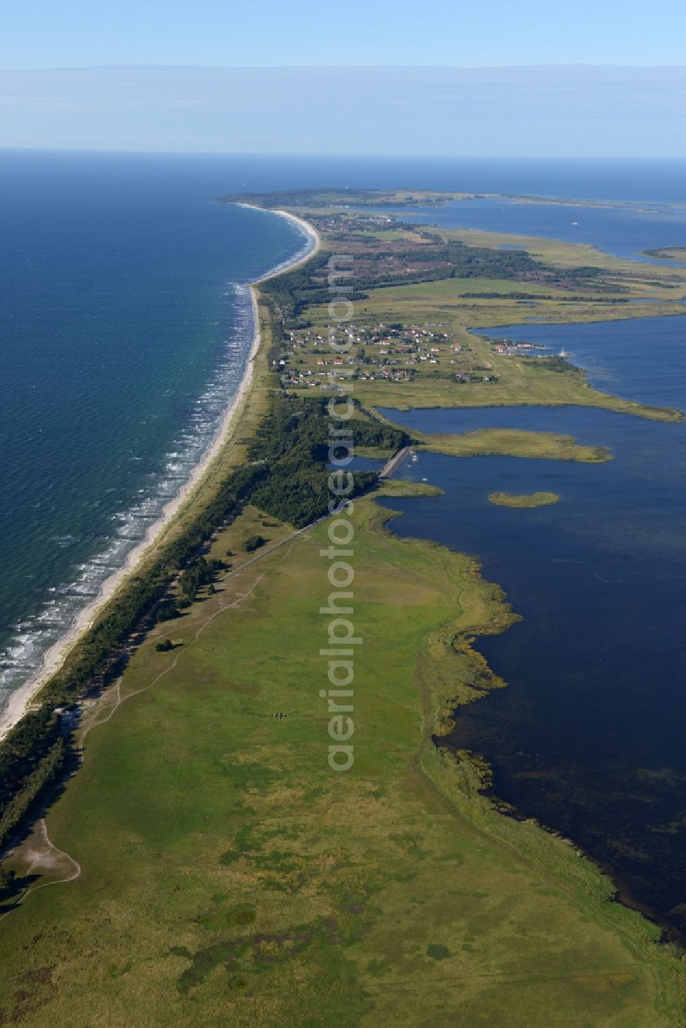 Aerial photograph Insel Hiddensee - Townscape Plogshagen on the seacoast of the Baltic Sea on the island Hiddensee in the state Mecklenburg - Western Pomerania