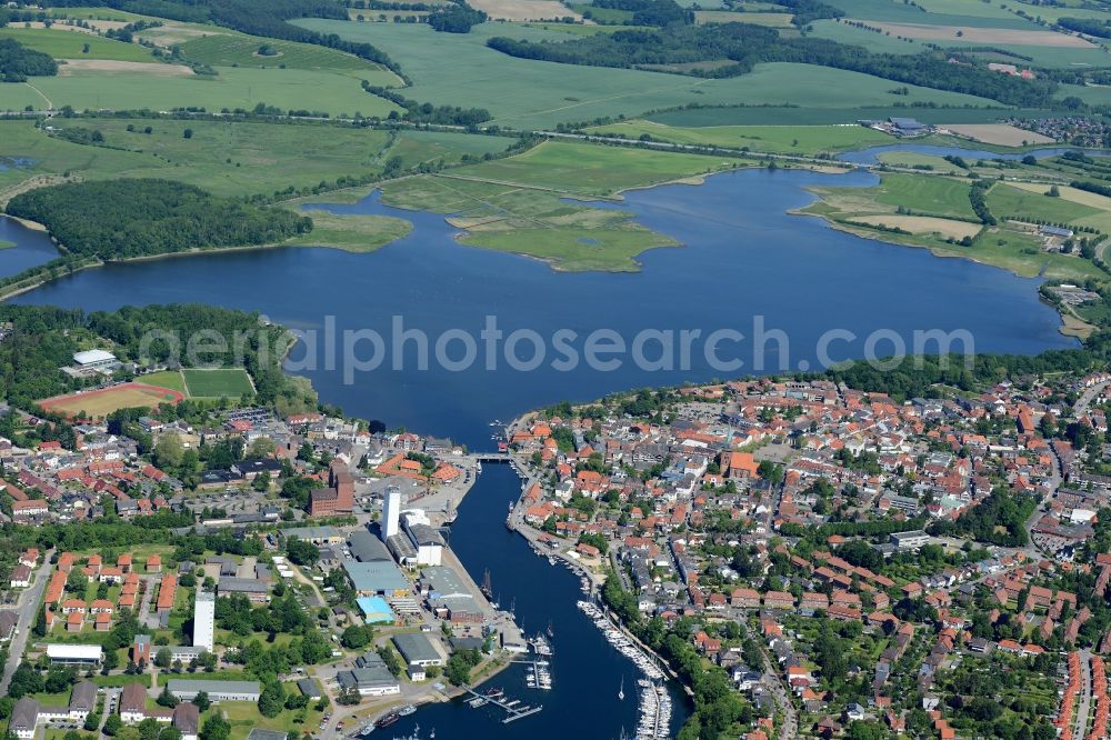 Aerial photograph Neustadt in Holstein - Townscape on the seacoast of Baltic Sea in Neustadt in Holstein in the state Schleswig-Holstein