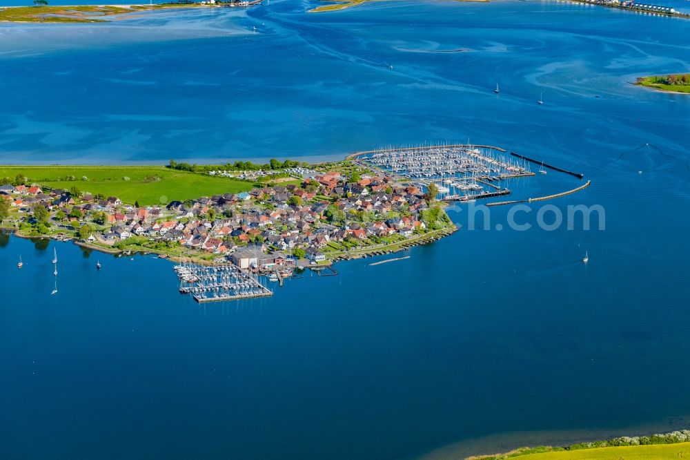 Maasholm from the bird's eye view: Town view with the sailing ports on the seashore of the Baltic Sea in Maasholm in the state of Schleswig-Holstein