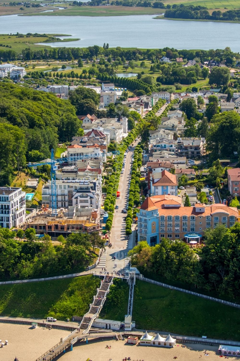 Sellin from the bird's eye view: Townscape on the seacoast of Baltic Sea in Sellin in the state Mecklenburg - Western Pomerania